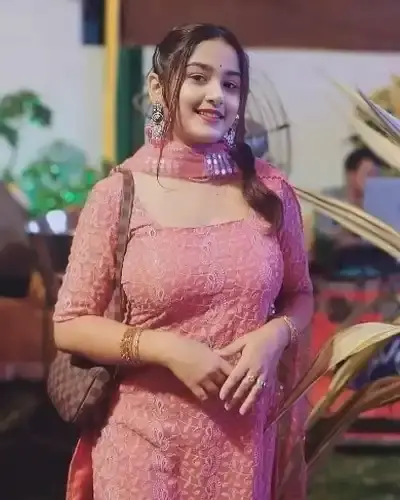 Call Girls Nanpara Cash On Delivery